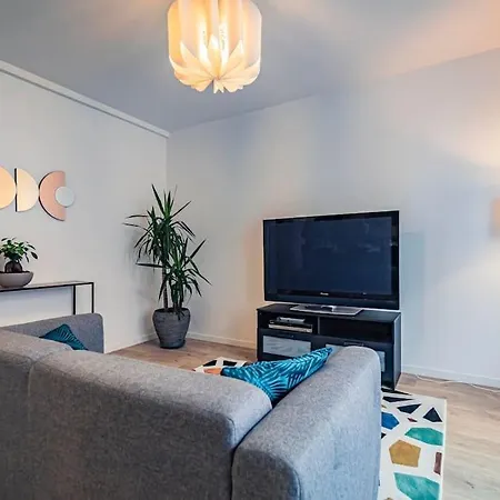 דירה T4 Lumineux, Metro Et Commerces A Proximite טולוז